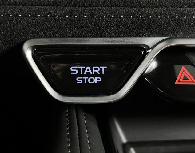 Geely Monjaro  Flagship 8AT