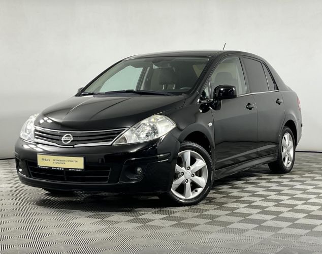 Nissan Tiida  