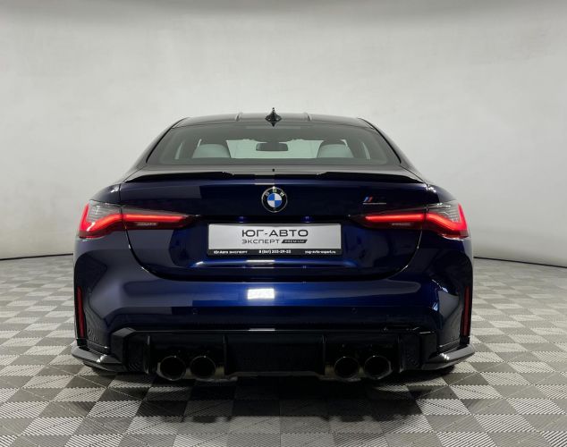 BMW M4  