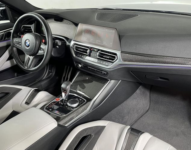 BMW M4  