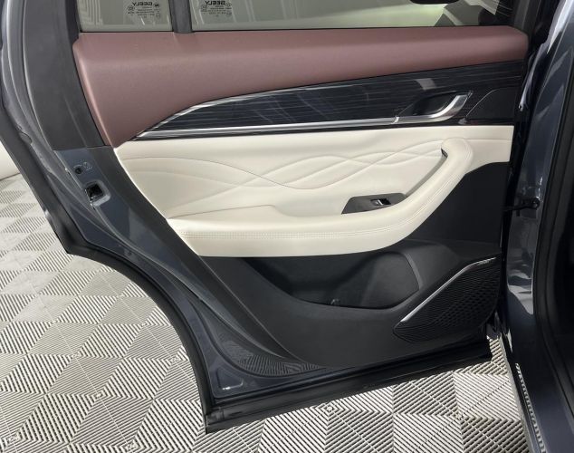 Geely Monjaro  