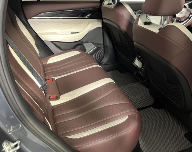 Geely Monjaro  