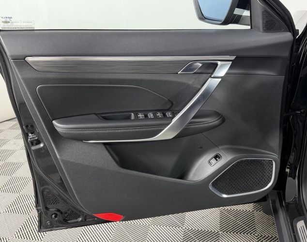 Geely Atlas Pro  