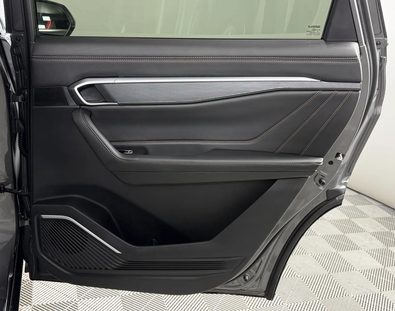 Geely Okavango 2024 - фото 20