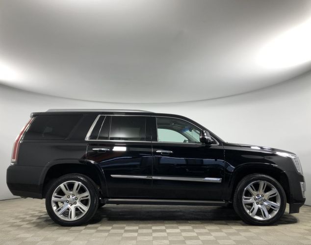 Cadillac Escalade  Luxury
