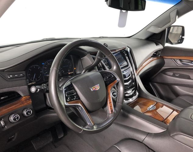 Cadillac Escalade  Luxury