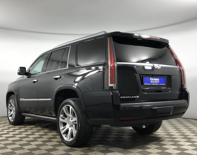 Cadillac Escalade  Luxury