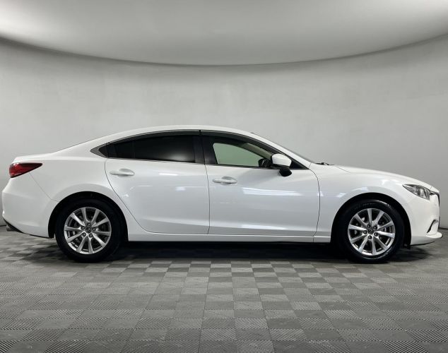 Mazda 6  Supreme