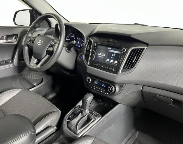 Hyundai Creta  Style+Navigation